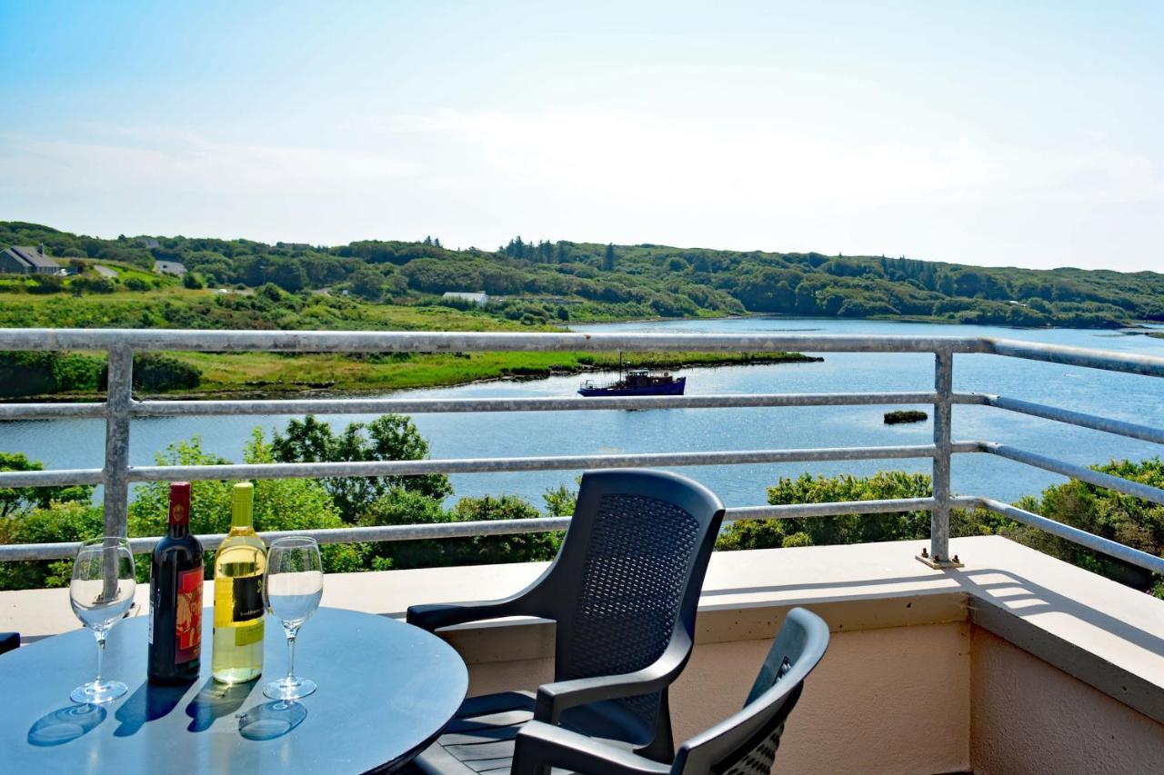 Clifden Seaview - Stunning Apartment Dış mekan fotoğraf